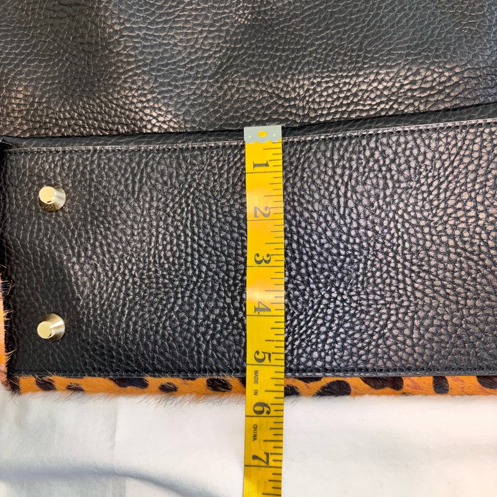 Pony Hair Leopard/Cheetah Print Travel/Gym Statement Tote by Toss Designs - Picture 7 of 16